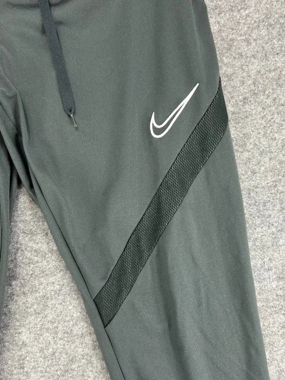 Nike Academy Pro Pants Mens M Gray Dri-Fit Ankle Zip Drawstring Logo Tapered Leg - Picture 3 of 14